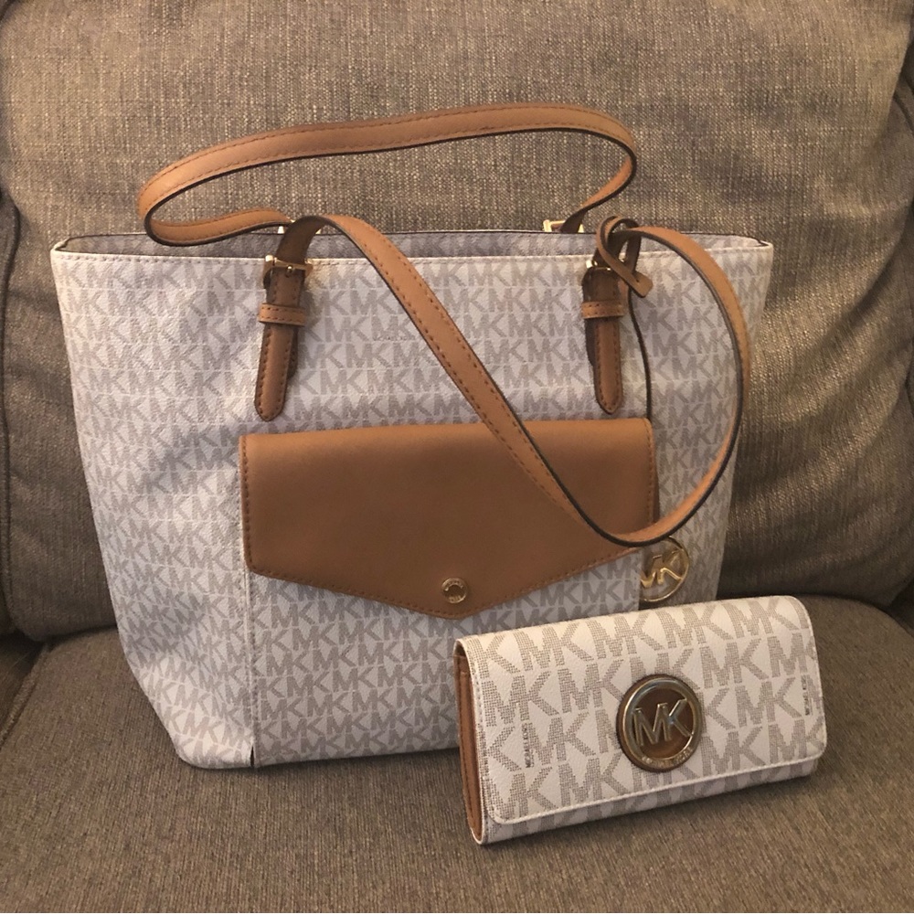 👜 Michael Kors NS Jet Set with matching Fulton Wallet